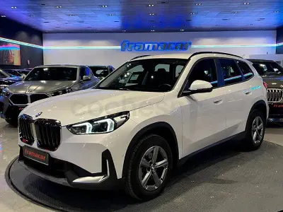 Usado BMW X1 Comfort Edition 150 CV (110 kW) 2023 Blanco SUV