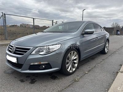 Gris / plata Usado 2009 VW Passat Berlina | 9999 € (Un poco caro)