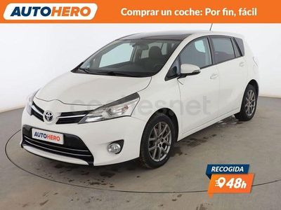 Usado Toyota Verso Advance 132 CV (97 kW) 2014 Blanco Monovolumen
