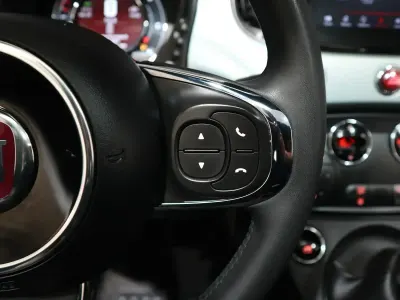 Usado Fiat 500 71 CV (52 kW) 2024 Azul Utilitario