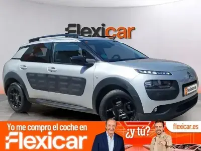 Usado Citroën C4 Cactus Feel 110 CV (80 kW) 2017 Gris Utilitario