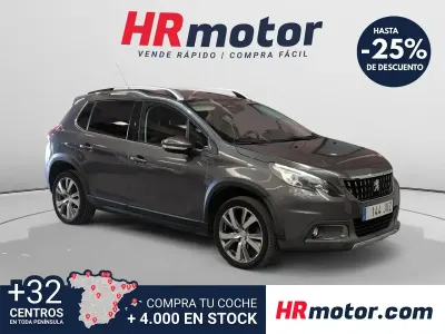 Usado Peugeot 2008 Allure 110 CV (80 kW) 2017 Gris SUV