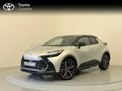 Nuevo Toyota C-HR 223 CV (164 kW) 2026 Gris / plata SUV