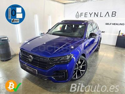 Käytetty VW Touareg R 462 HP (339 kW) 2021 Sininen Katumaasturi