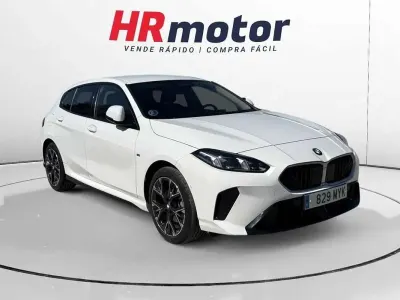 Usado BMW 120 Comfort Edition 163 CV (119 kW) 2025 Blanco Utilitario