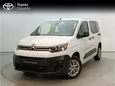 Usado Citroën Berlingo Feel 102 CV (75 kW) 2023 Blanco Monovolumen