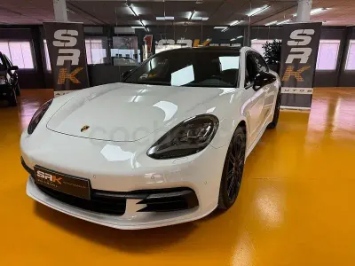 Usado Porsche Panamera 4 Sport Turismo Sport Turismo 330 CV (242 kW) 2018 Blanco Familiar