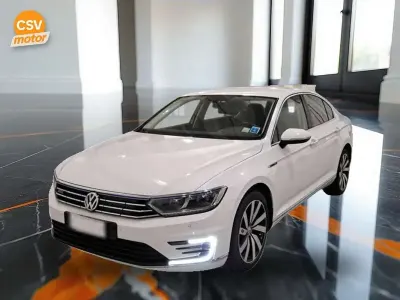 Używany VW Passat GTE 218 KM (160 kW) 2017 Hatchback