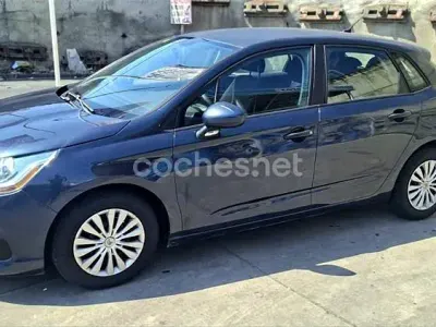 Usado Citroën C4 Feel 120 CV (88 kW) 2017 Azul Berlina