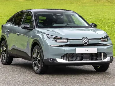 Usado Citroën C4 PureTech 131 CV (96 kW) 2024 Blanco SUV