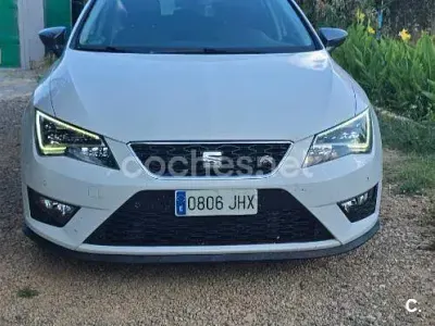 Usado Seat Leon CONNECT 150 CV (110 kW) 2015 Blanco Berlina