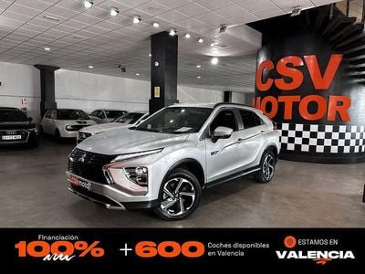 Gris / plata Usado 2022 Mitsubishi Eclipse Cross SUV | 18.450 € (Precio justo)