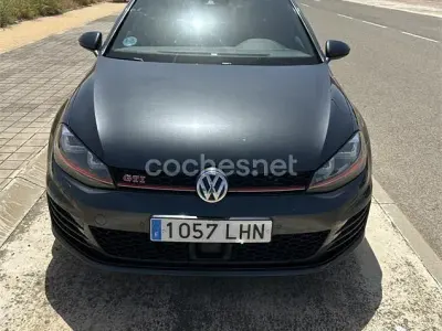 Usado VW Golf VII GTI 230 CV (169 kW) 2016 Negro Berlina