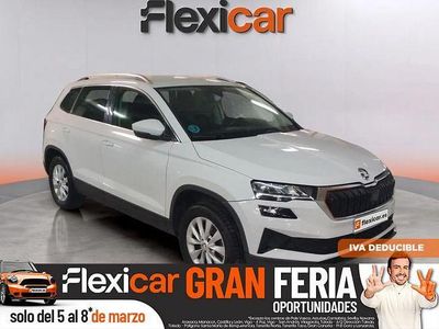 Usado Skoda Karoq Ambition 150 CV (110 kW) 2022 Blanco SUV
