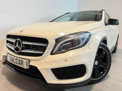 Usado Mercedes GLA220 AMG line 170 CV (125 kW) 2014 Blanco SUV