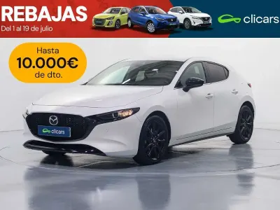 Usado Mazda 3 Homura-Line 122 CV (89 kW) 2022 Blanco Utilitario