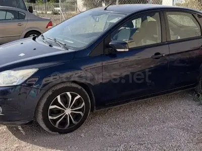 Usado Ford Focus Titanium 109 CV (80 kW) 2011 Azul Berlina