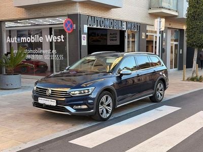 Usado VW Passat Alltrack 190 CV (139 kW) 2016 Azul Familiar