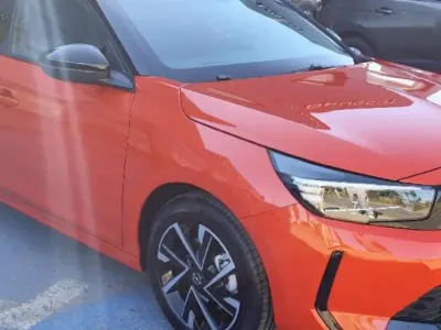 Nuevo Opel Corsa 101 CV (74 kW) 2026 Koral orange Utilitario