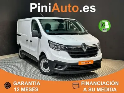 Usado Renault Trafic 131 CV (96 kW) 2023 Blanco Monovolumen