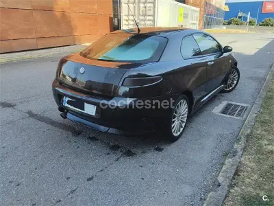 Usado Alfa Romeo GT Progression 150 CV (110 kW) 2005 Negro Coupe