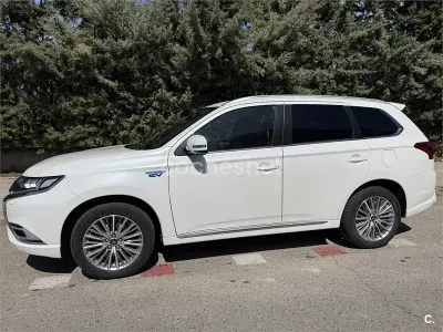 Usado Mitsubishi Outlander P-HEV