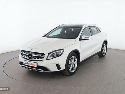 Mercedes GLA200