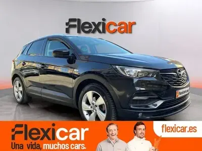 Usado Opel Grandland X Business 130 CV (95 kW) 2018 Negro SUV