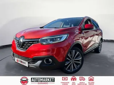 Usado Renault Kadjar Zen 131 CV (96 kW) 2015 Rojo SUV