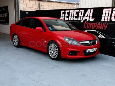 Usado Opel Vectra Sport 150 CV (110 kW) 2007 Rojo Berlina