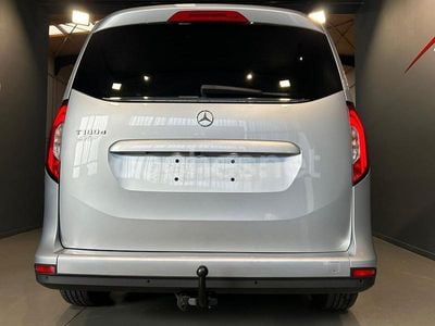 Mercedes T180