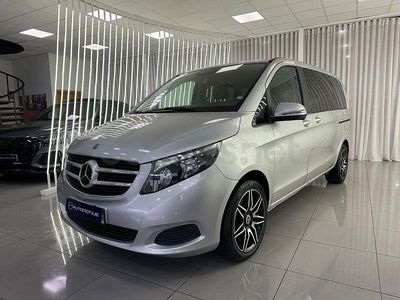 Usado Mercedes V220 Avantgarde 163 CV (119 kW) 2019 Gris / plata Monovolumen