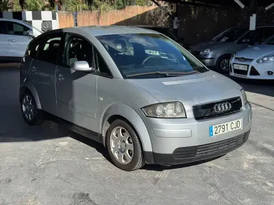 Käytetty Audi A2 75 HP (55 kW) 2004 Harmaa Viistoperä