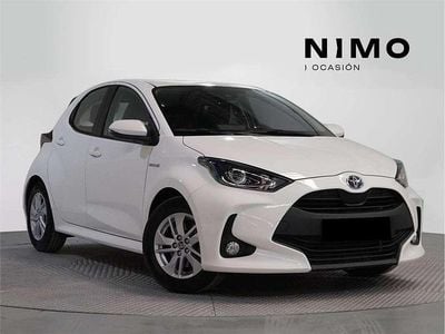Usado 2021 Toyota Yaris Hybrid Active Utilitario | 16.900 € (Precio justo)