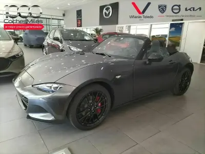 Nieuw Mazda MX5 Homura-Line 132 PK (97 kW) 2025 Grijs Cabriolet