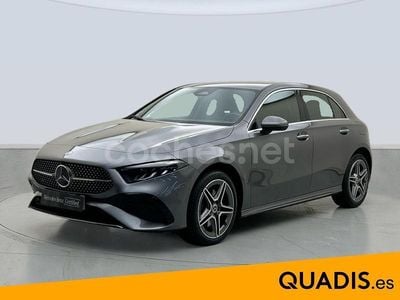Gris montaña Usado 2025 Mercedes A250 AMG line Berlina | 36.900 € (Precio justo)
