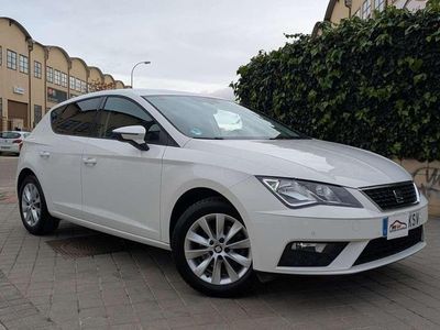 Usado Seat Leon Style 110 CV (80 kW) 2019 Blanco Utilitario