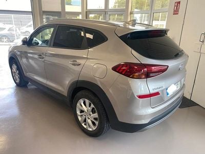 Usado Hyundai Tucson 116 CV (85 kW) 2020 Gris SUV