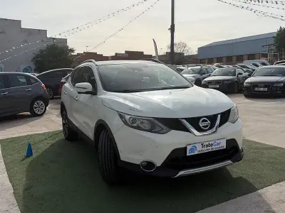 Usado Nissan Qashqai Premium Edition 110 CV (80 kW) 2015 Blanco SUV