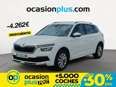 Usado Skoda Kamiq Ambition 110 CV (80 kW) 2022 Blanco SUV