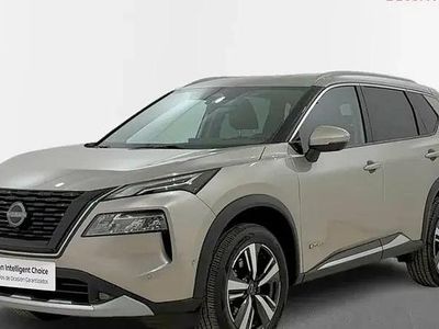 Usado Nissan X-Trail Tekna 204 CV (150 kW) 2024 Champagne silver SUV