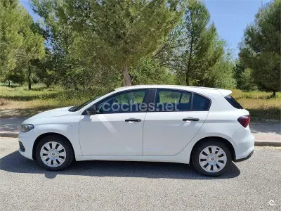 Usado Fiat Tipo 95 CV (69 kW) 2019 Blanco Berlina