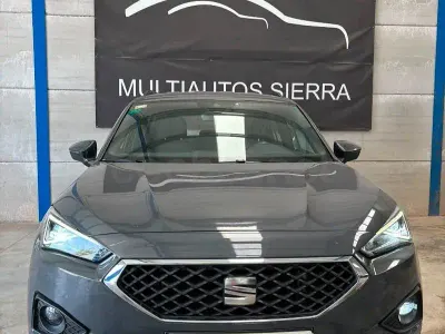 Usado Seat Tarraco Style 150 CV (110 kW) 2022 Gris / plata SUV