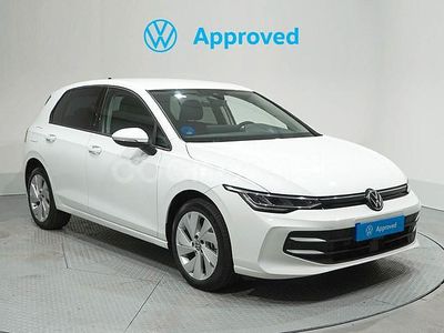 Blanco Nuevo 2025 VW Golf VIII Match Berlina | 36.600 € (Precio justo)