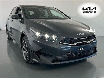 Gris Nuevo 2025 Kia Ceed Utilitario | 28.100 € (Precio justo)