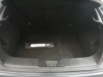 Usado Nissan Juke Acenta 114 CV (83 kW) 2024 Gris SUV