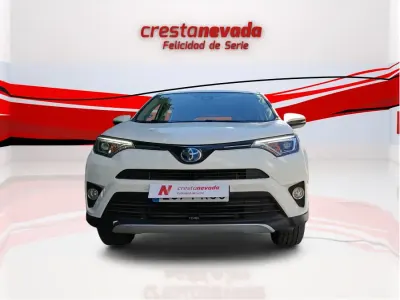 Usado Toyota RAV4 Hybrid Advance 197 CV (144 kW) 2018 Blanco SUV