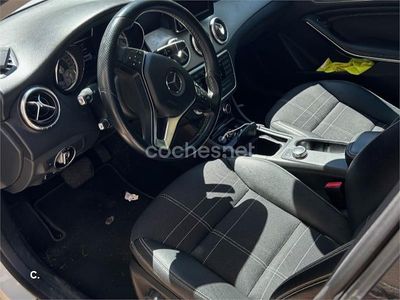 Mercedes CLA220