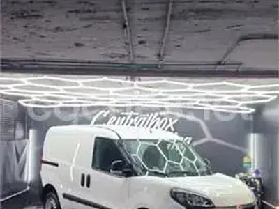 Usado Fiat Doblò 90 CV (66 kW) 2012 Blanco Monovolumen