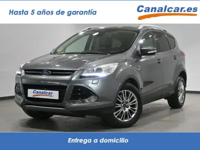 Usado Ford Kuga Titanium 140 CV (102 kW) 2013 Gris SUV